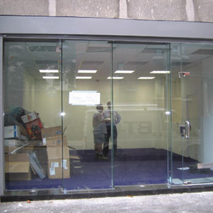 shop front door repair Pompano Beach